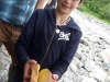 Yannis mit einem riesigen Senfbrot